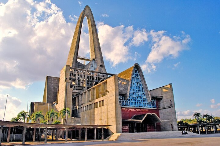 Basílica Nuestra Sra. De La Altagracia - Higüey